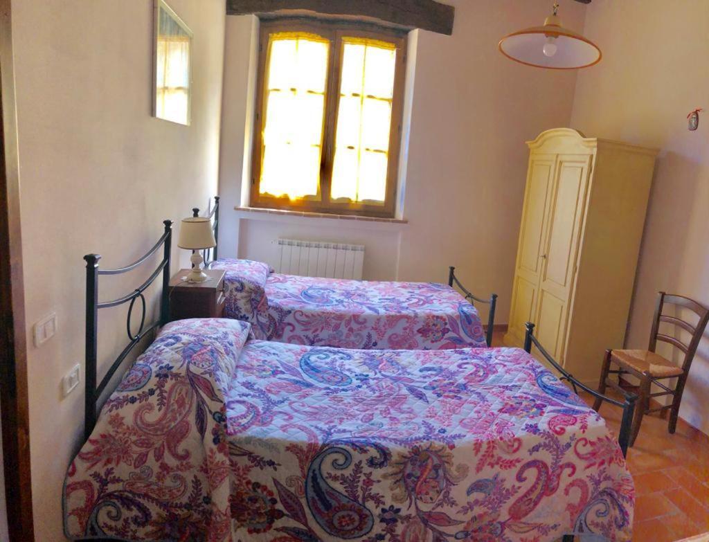 Agriturismo Podere Valdilucciole 皮耶韦城 外观 照片
